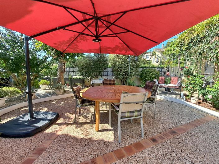 Image No.23-4 Bed House for sale