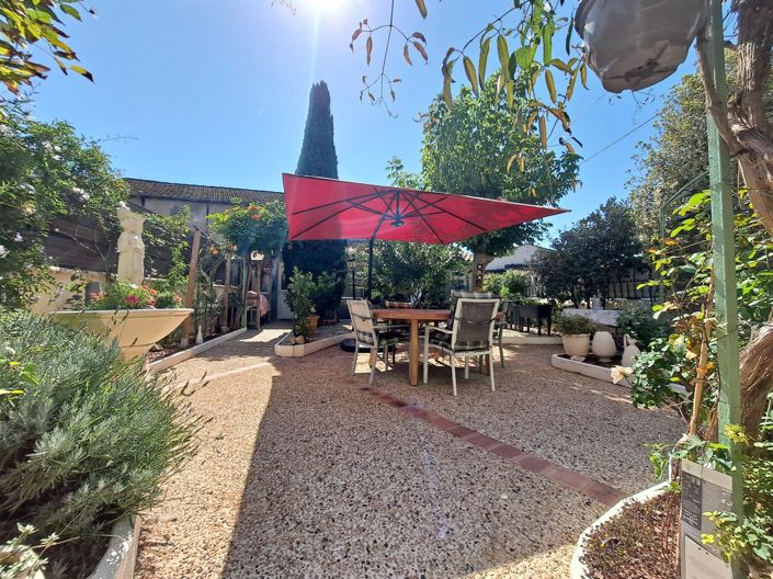 Image No.3-4 Bed House for sale