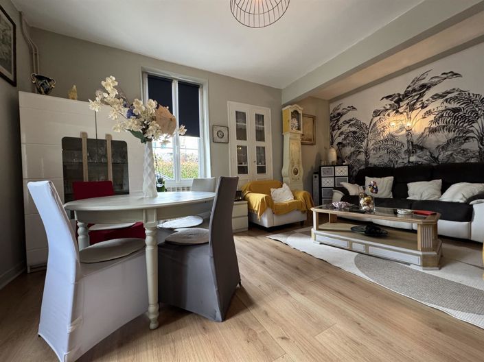 Image No.6-4 Bed House for sale