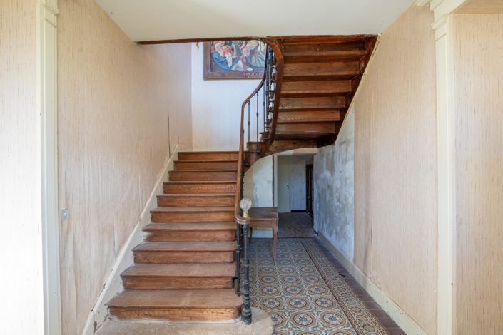 Image No.10-9 Bed House for sale