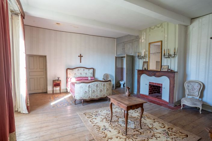 Image No.14-9 Bed House for sale