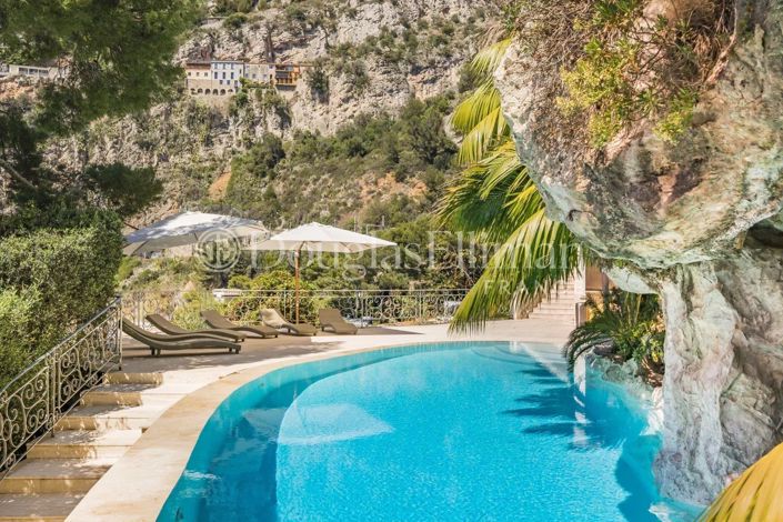 Image No.5-7 Bed House for sale