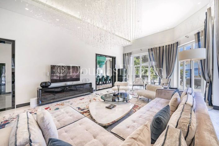 Image No.7-7 Bed House for sale