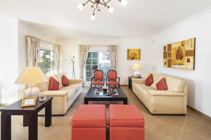 Image No.32-4 Bed House for sale