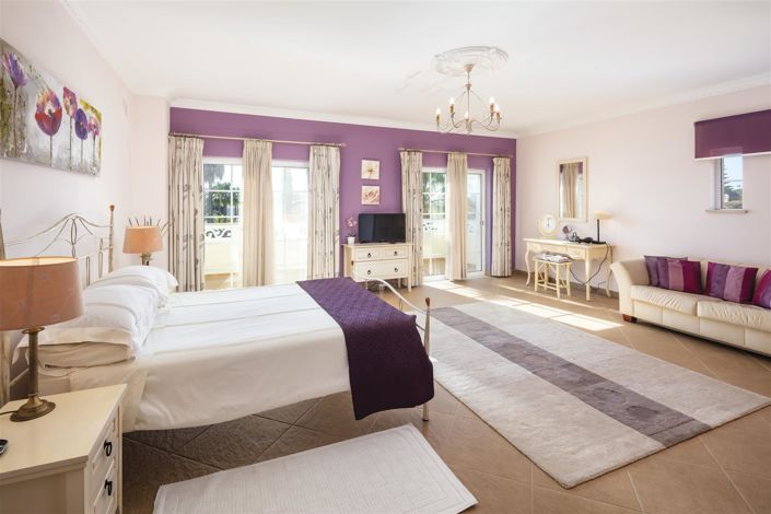 Image No.33-4 Bed House for sale