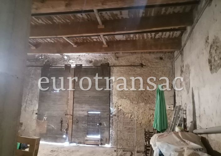 Image No.18-2 Bed House for sale