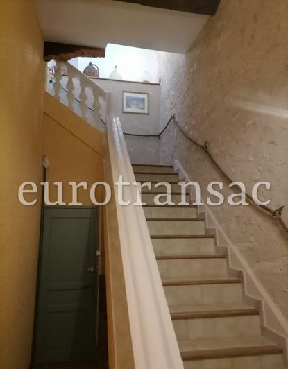 Image No.3-Maison de 2 chambres à vendre à Aumes