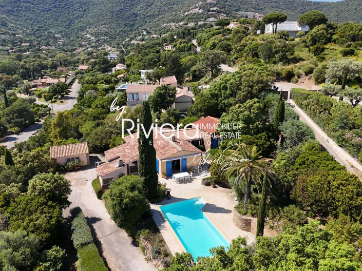 Image No.24-5 Bed House for sale