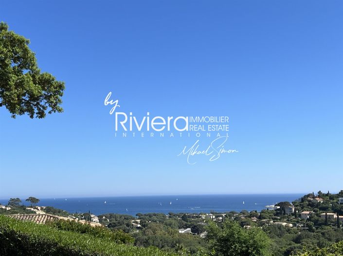 Image No.4-5 Bed House for sale