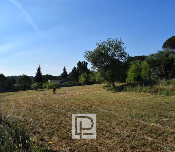 Image No.10-5 Bed House for sale