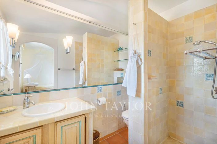 Image No.17-Maison de 4 chambres à vendre à Biot