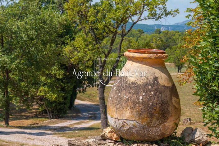 Image No.17-4 Bed House for sale