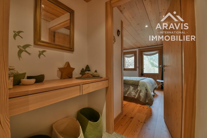 Image No.27-5 Bed House for sale