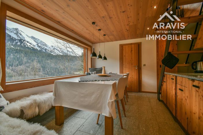 Image No.29-5 Bed House for sale