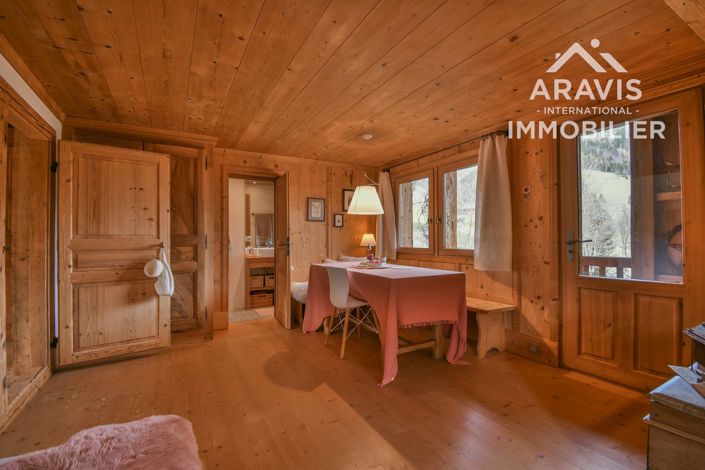 Image No.34-5 Bed House for sale