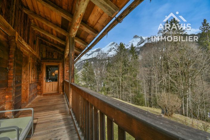 Image No.36-5 Bed House for sale