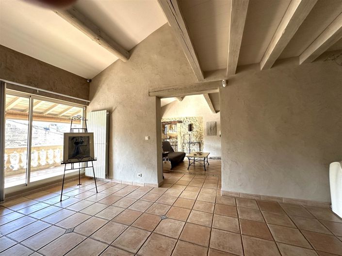 Image No.2-4 Bed House for sale