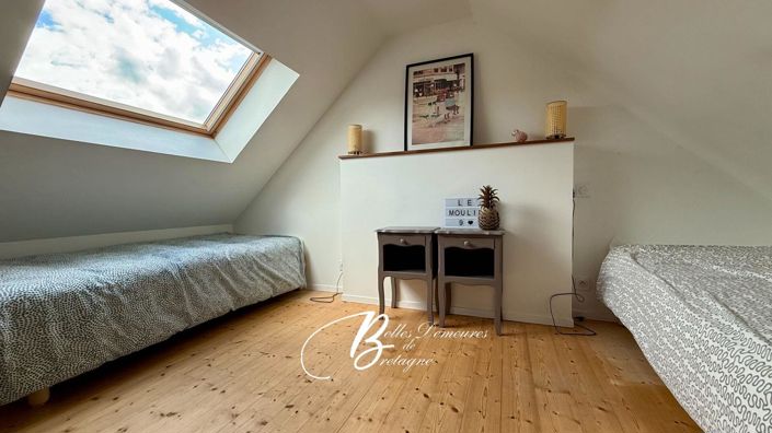 Image No.12-6 Bed House for sale