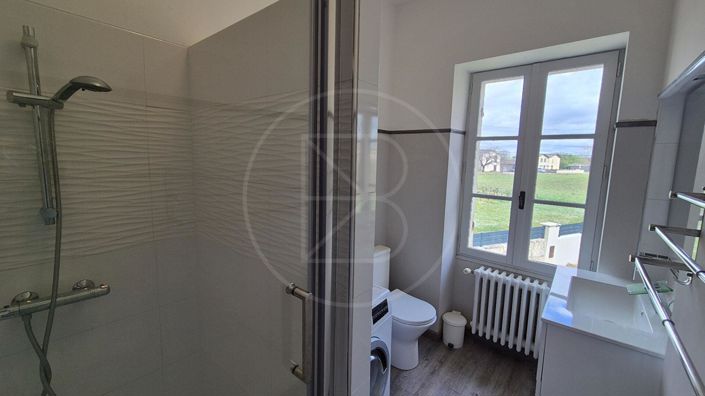 Image No.7-6 Bed House for sale