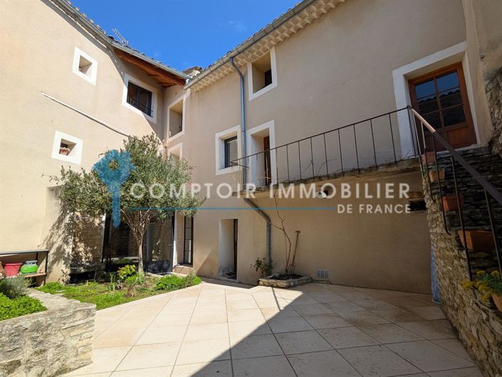 Image No.1-3 Bed House for sale