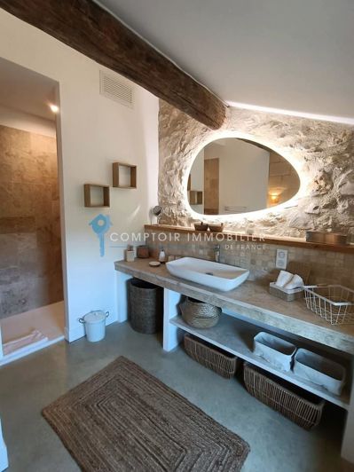 Image No.12-6 Bed House for sale