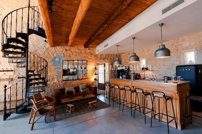 Image No.6-6 Bed House for sale