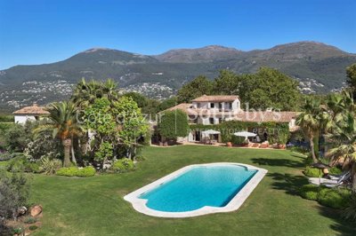 1 - Saint-Paul-de-Vence, Propriété