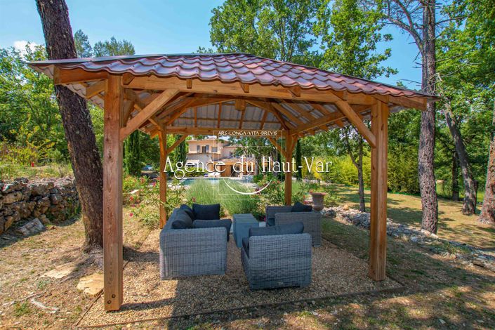 Image No.13-3 Bed House for sale