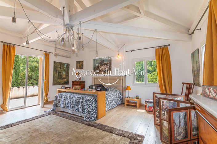 Image No.31-3 Bed House for sale