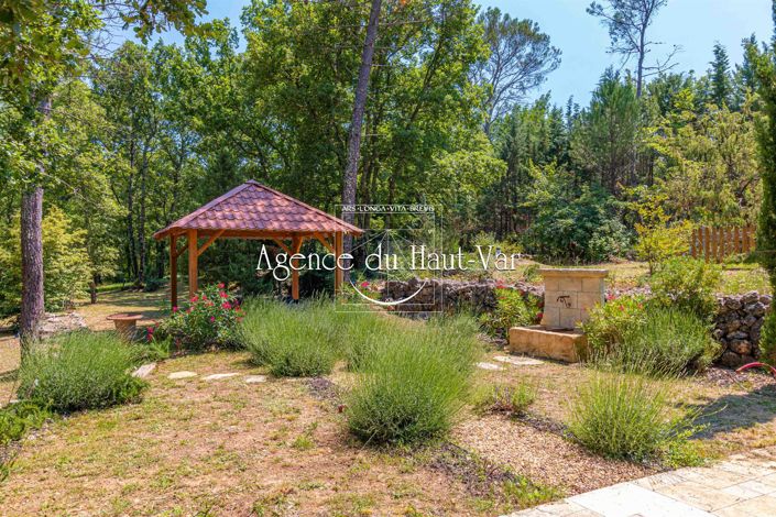 Image No.9-3 Bed House for sale