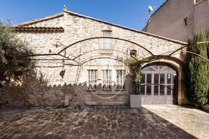 Image No.11-6 Bed House for sale