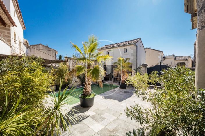 Image No.14-6 Bed House for sale