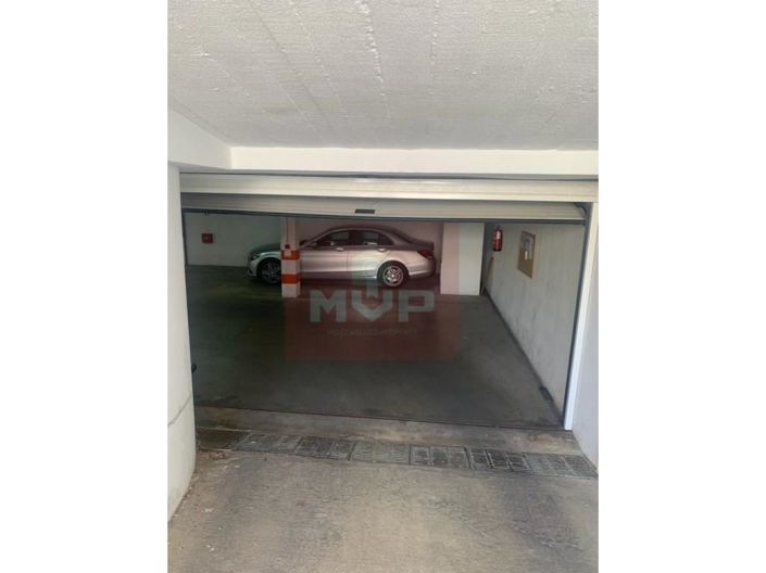 Image No.3-Propriété à vendre à Faro City