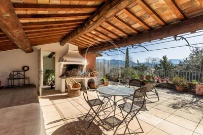 1 - Mirabel-aux-Baronnies, Maison