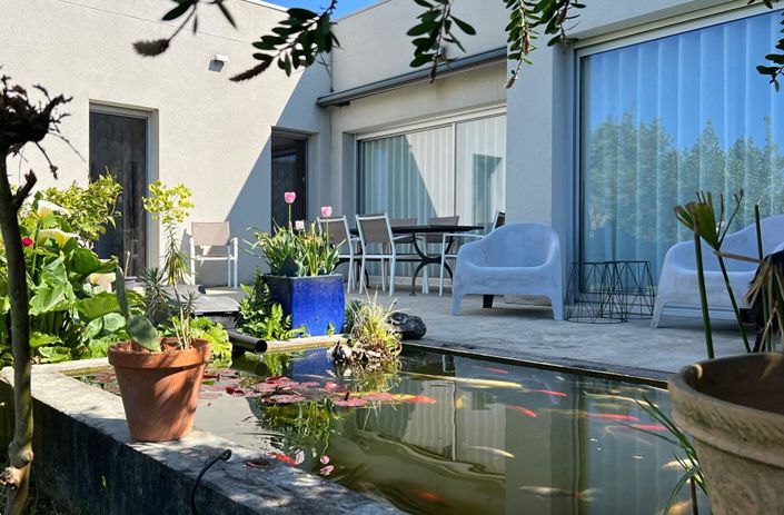 Image No.3-4 Bed House for sale