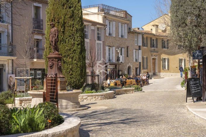 Image No.12-3 Bed House for sale