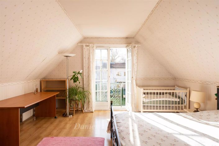 Image No.13-Maison de 6 chambres à vendre à Marnes-la-Coquette