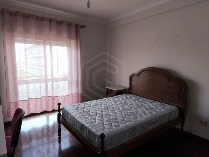 Image No.10-Appartement de 3 chambres à vendre à Oliveira do Hospital