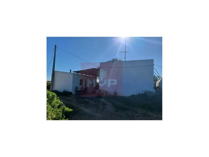 Image No.11-2 Bed House for sale