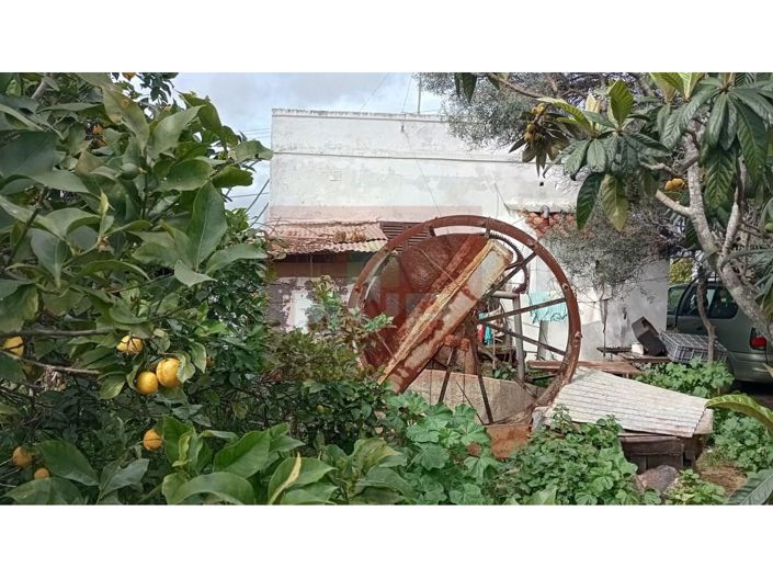 Image No.18-2 Bed House for sale