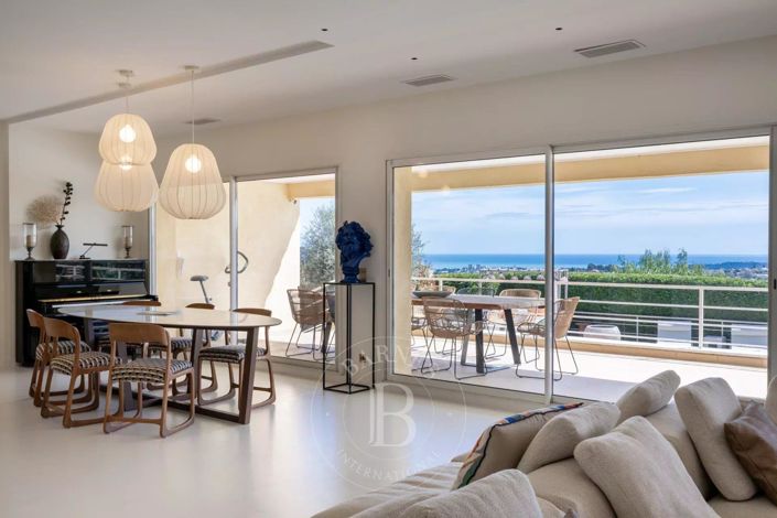 Image No.15-5 Bed House for sale