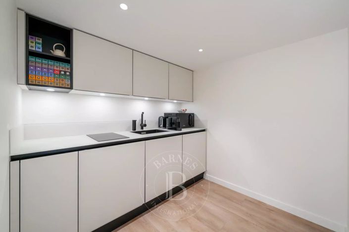 Image No.29-5 Bed House for sale