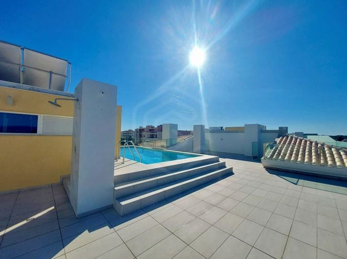 Image No.27-2 Bed Apartment for sale