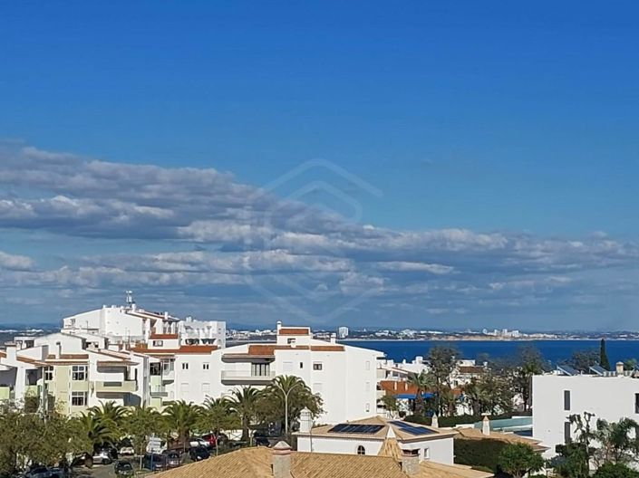 Image No.33-2 Bed Apartment for sale