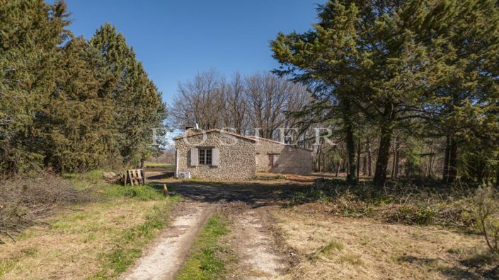 Image No.1-Propriété de 4 chambres à vendre à Gordes