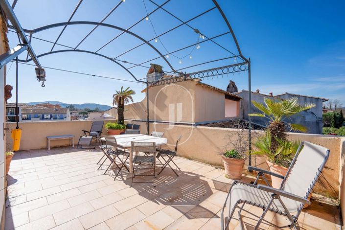 Image No.4-Maison de 3 chambres à vendre à Grimaud