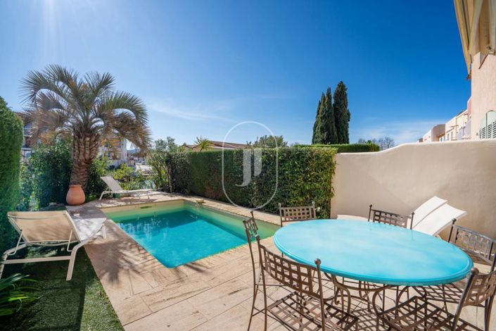 Image No.5-Maison de 3 chambres à vendre à Grimaud