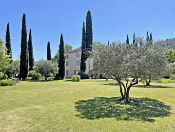 1 - Salernes, Maison