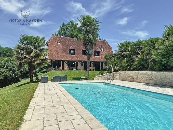 Image No.1-5 Bed House for sale