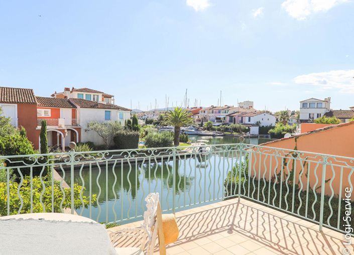 Image No.2-4 Bed Property for sale